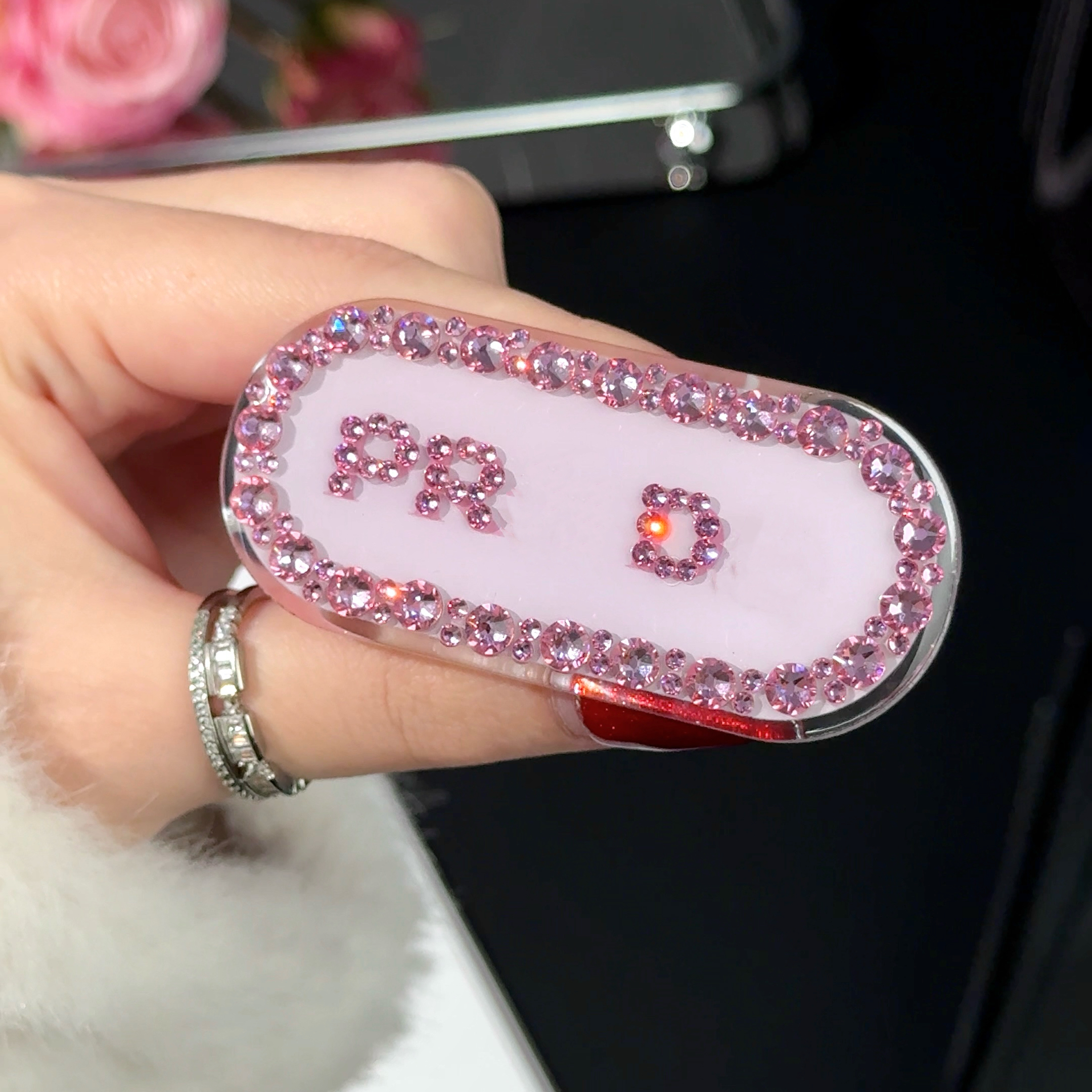 【甜酷施华洛】高定施华洛手工钻横版一体粘贴支架适用于安卓苹果