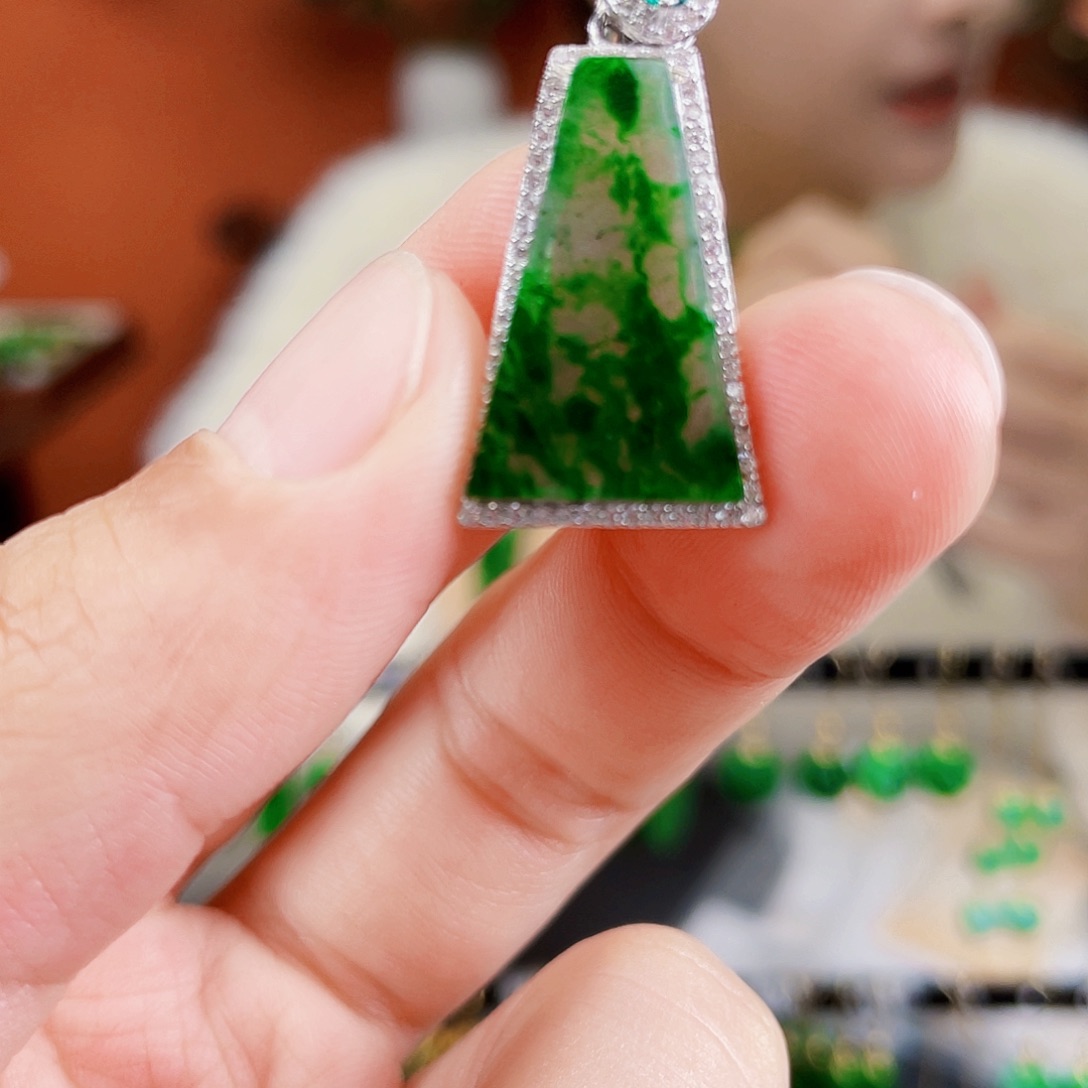 翡翠银S925镶嵌耳饰