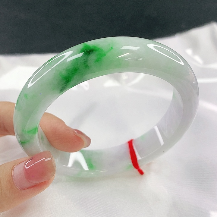 翡翠未镶嵌手镯圈58，64075