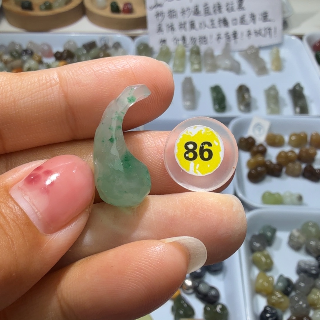 和田玉未镶嵌珠宝奇石