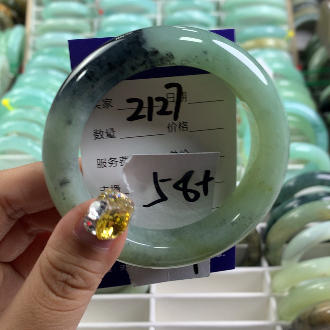 蛇纹石玉手镯未镶嵌2127