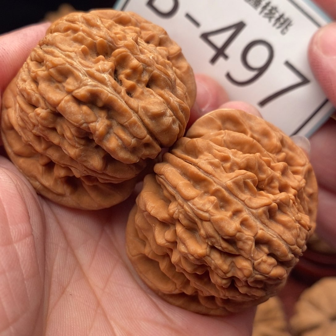 文玩核桃把件汉高楼42