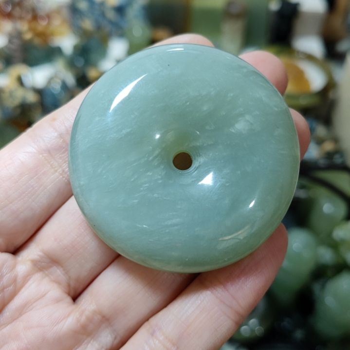 岫玉未镶嵌平安扣