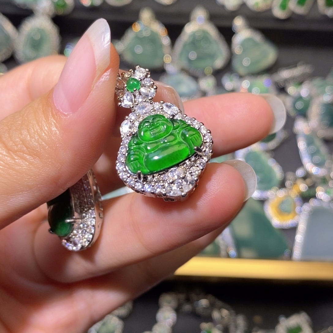 翡翠未镶嵌颈饰天然