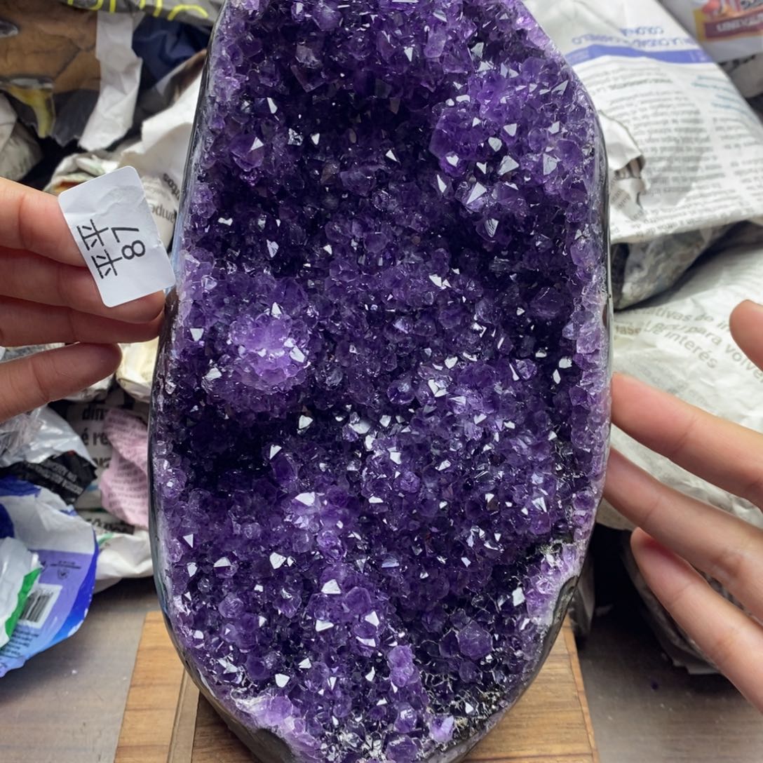 水晶大型摆件（非配饰）未镶嵌