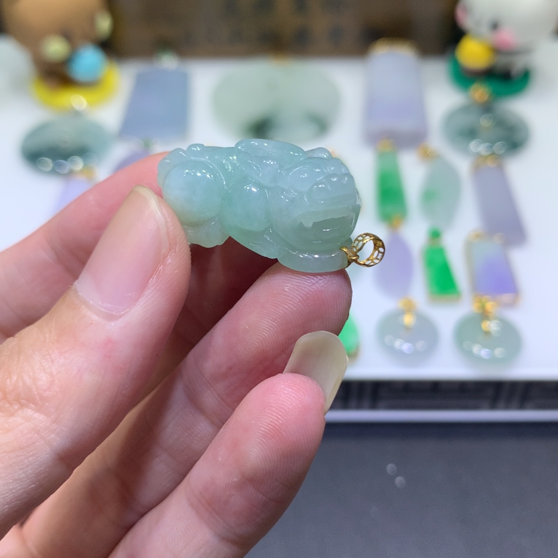 翡翠18K金镶嵌吊坠(不含链)