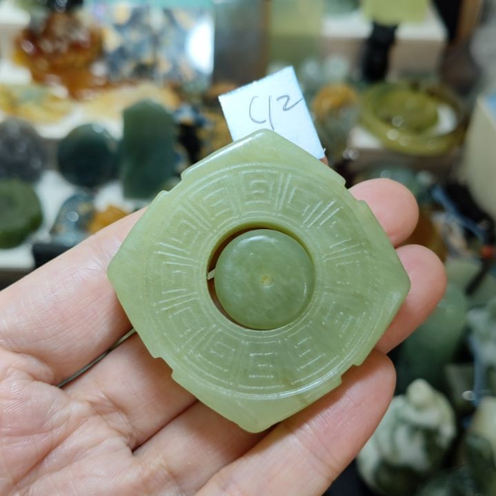 岫玉未镶嵌手把件款式