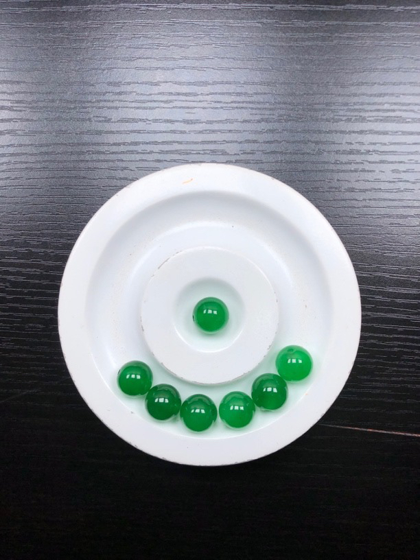 冰绿卡11➕翡翠散珠一颗/多样性发货