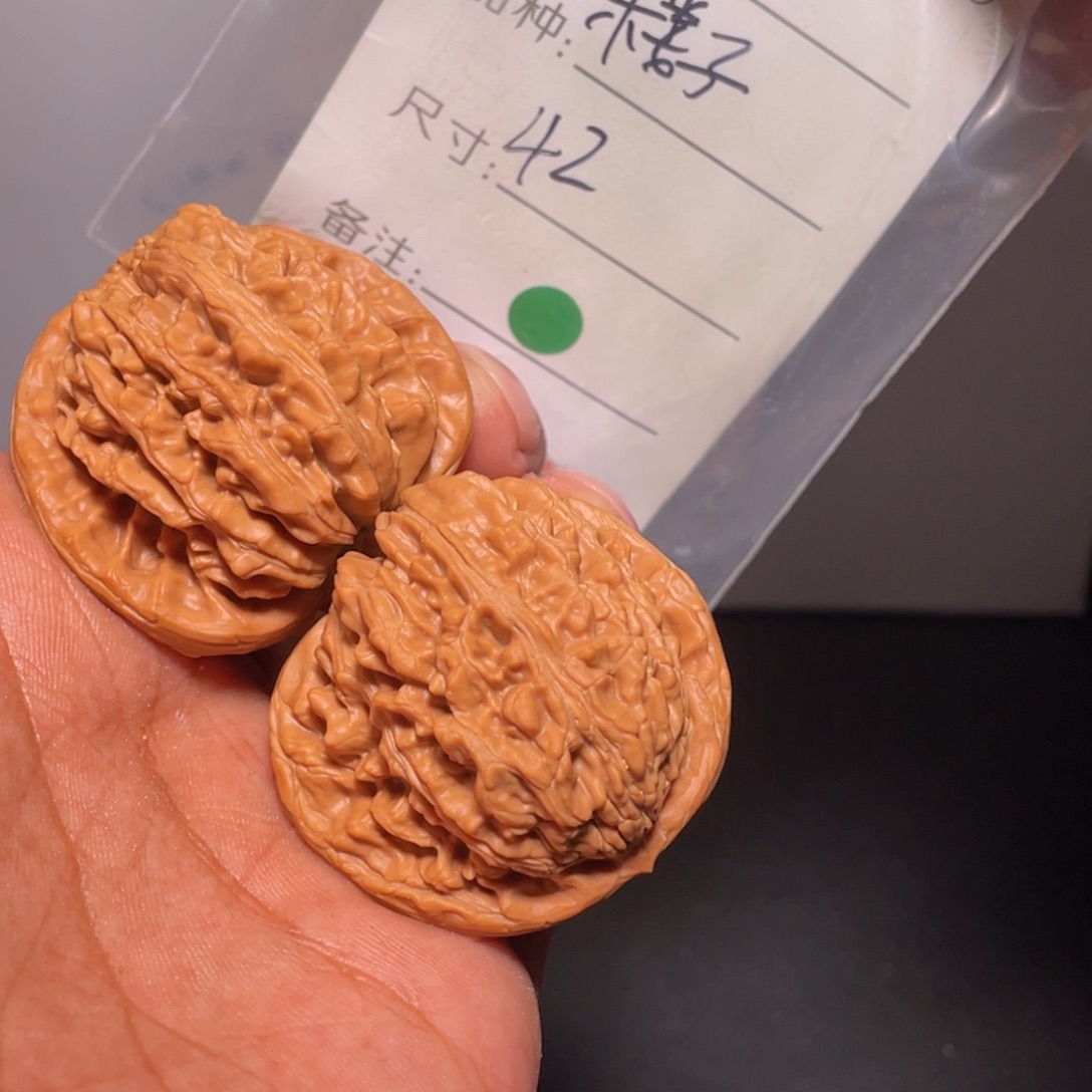 文玩核桃吊坠文玩核桃