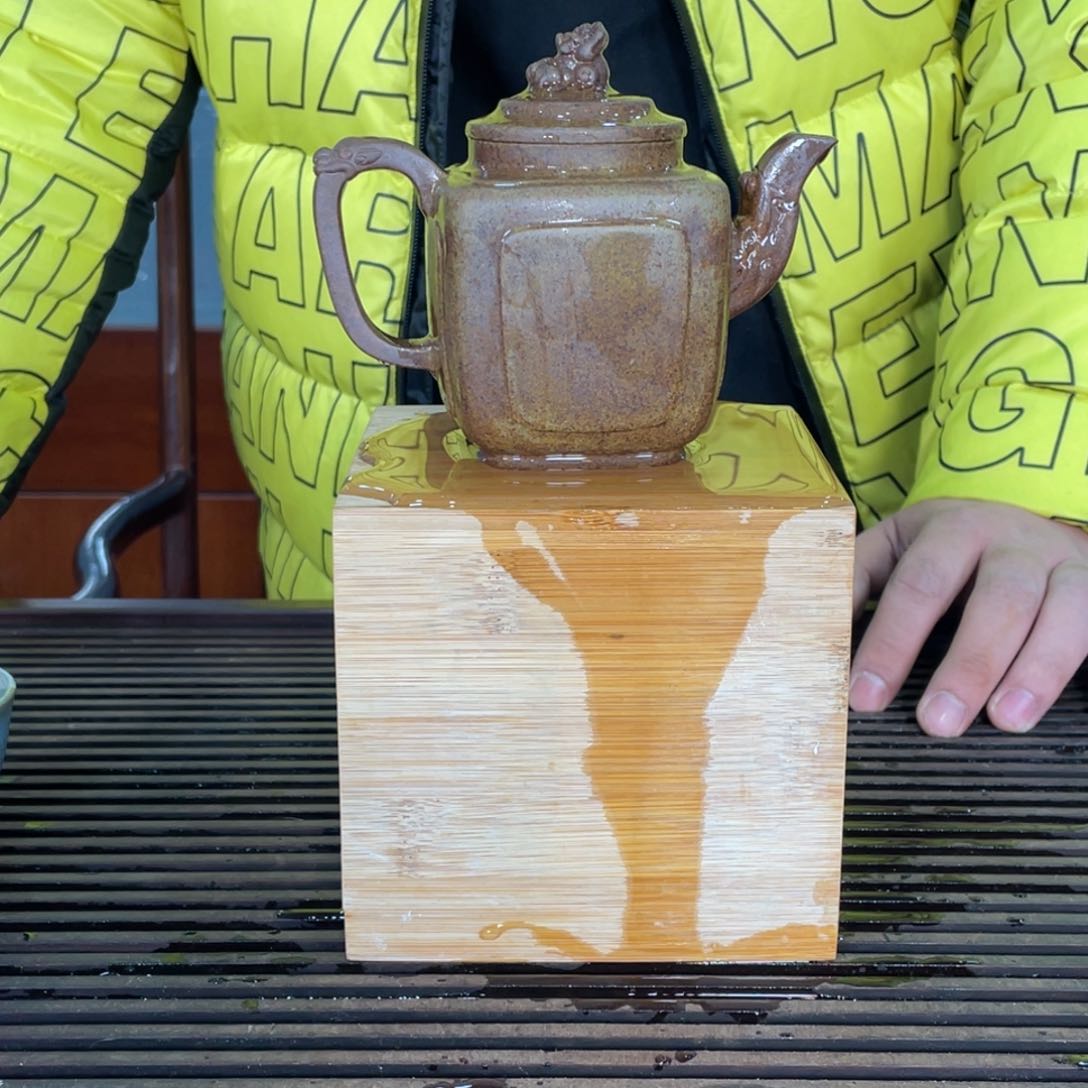 紫砂茶壶吉**到你好意思么有时间