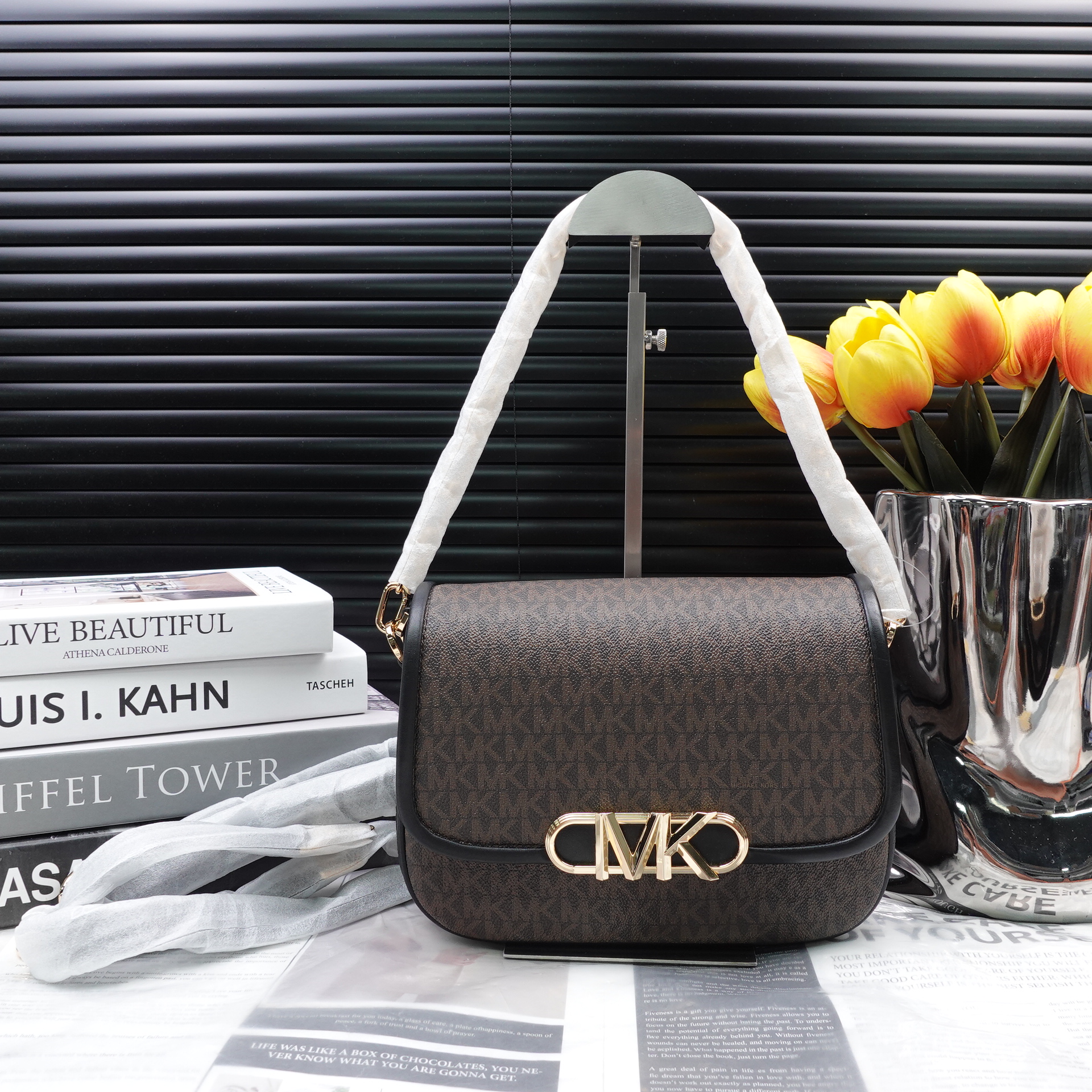 95新 MICHAEL KORS/迈克高仕 单肩包/T10250330