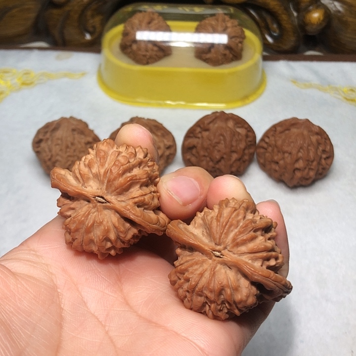 喵***七文玩核桃40尺朱雀