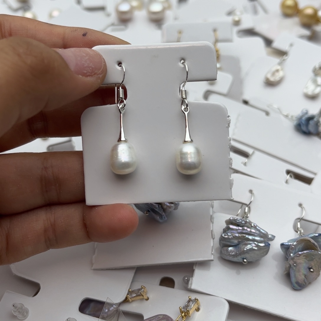 淡水珍珠耳饰未镶嵌艺**匠