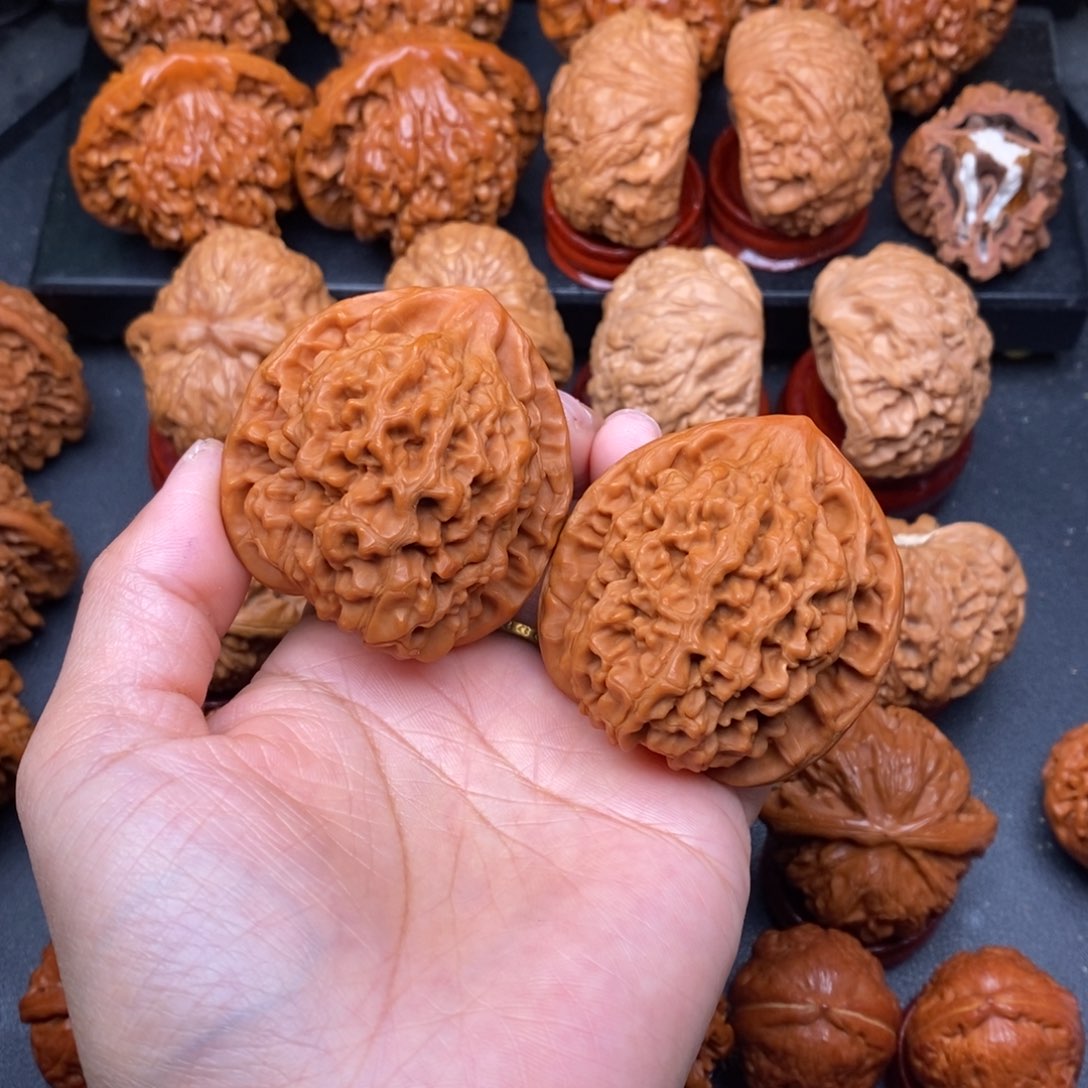 文玩核桃把件47官帽