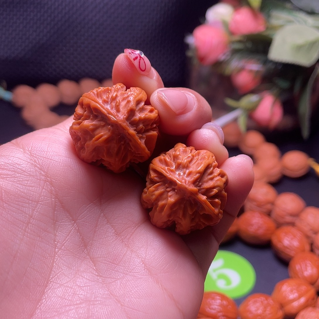 文玩核桃手串黄金叶27