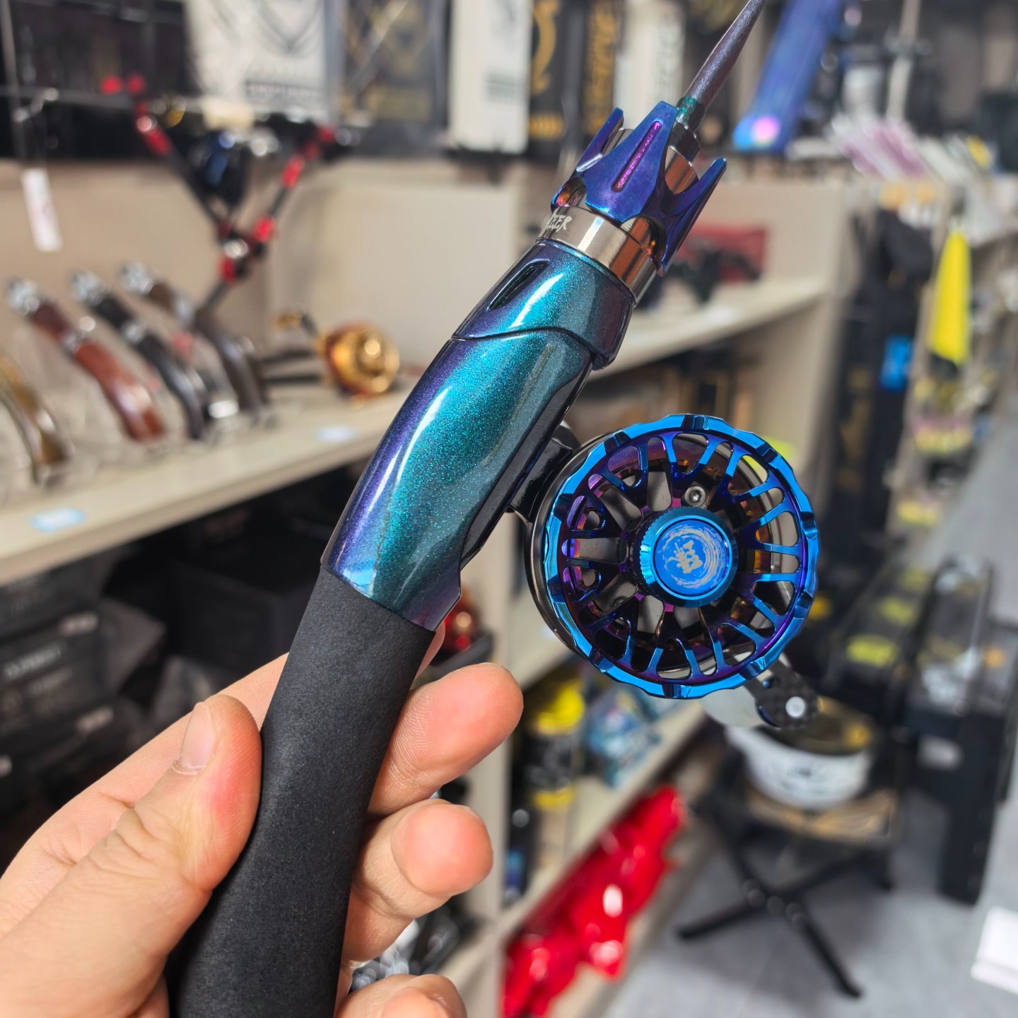 冰钓先锋梵焰之光EVA防滑握把5mm插口冰钓竿手把