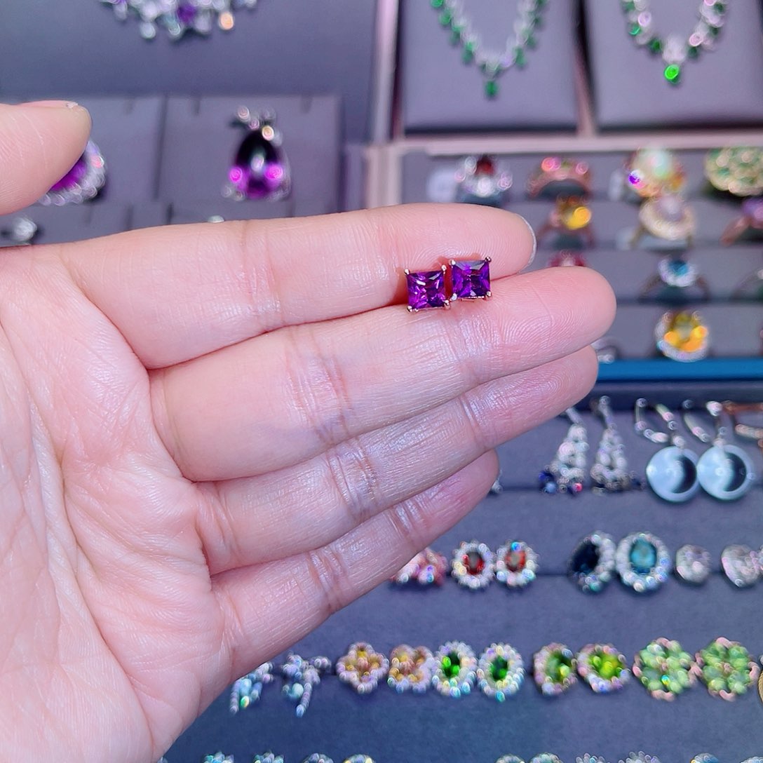 银S925镶嵌耳饰紫晶