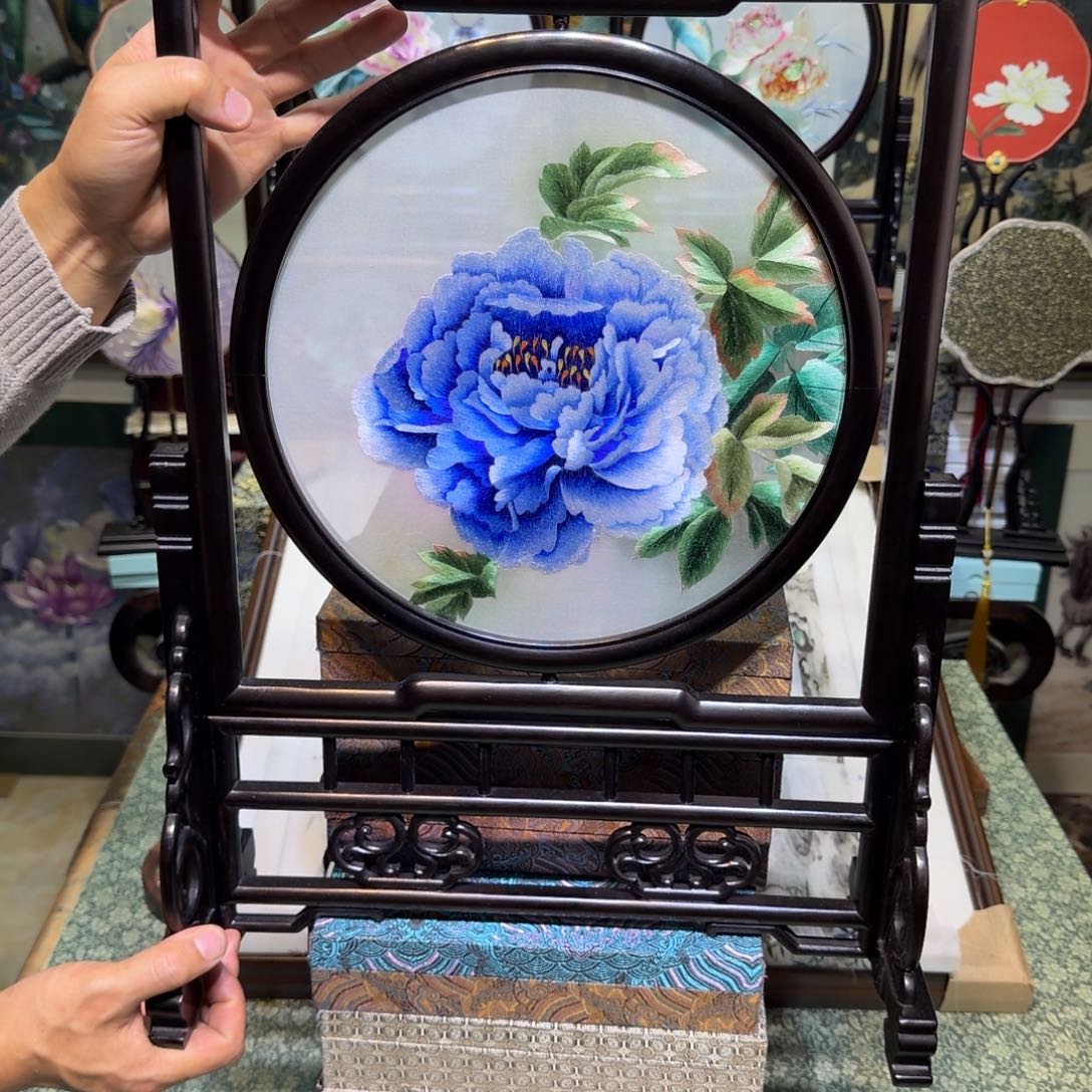 刺绣手工苏绣工艺制作技艺精湛异色