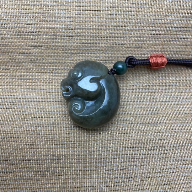 玉猪龙龙宝挂坠时尚吊坠