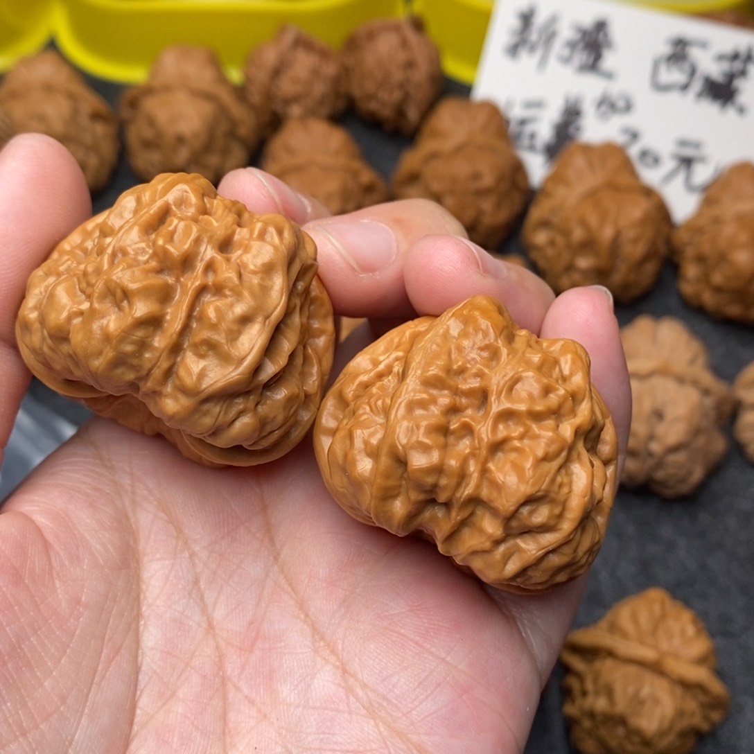文玩核桃把件考****）蛤蟆38
