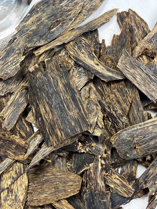 排油原木碎料上炉熏香佳品可做烟插