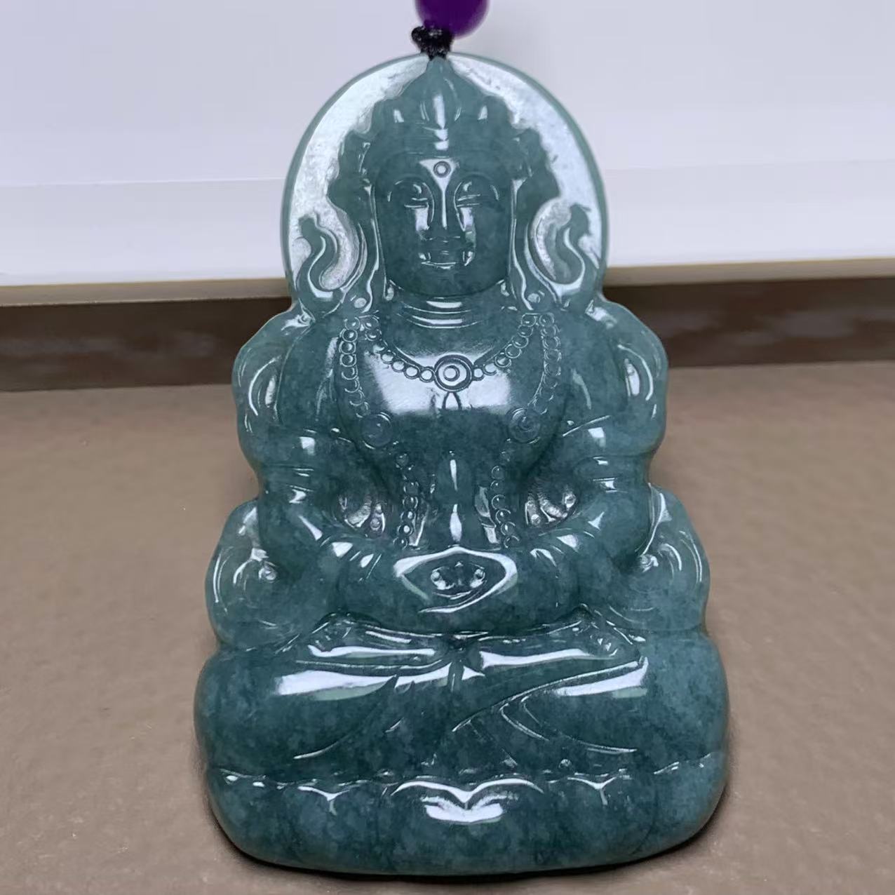 A443盛世拍卖翡翠吊坠