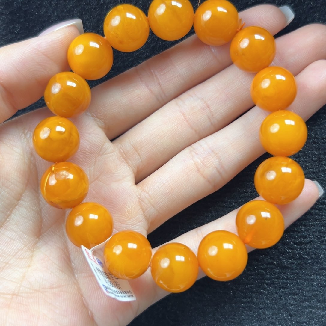 未镶嵌琥珀珠宝奇石