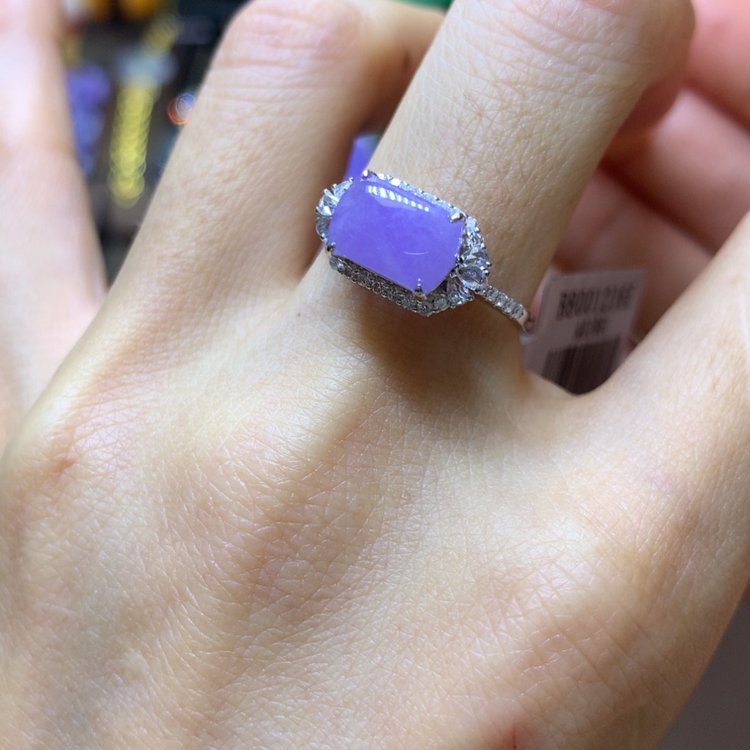 【闪购商品】翡翠颈饰18K金镶嵌翡翠