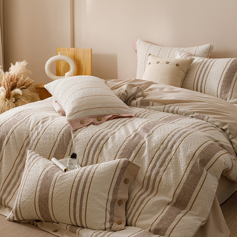 禧辉简简单单四件简欧风扣子款套件简约