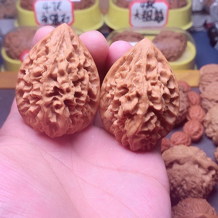 文玩核桃把件招财鼠
