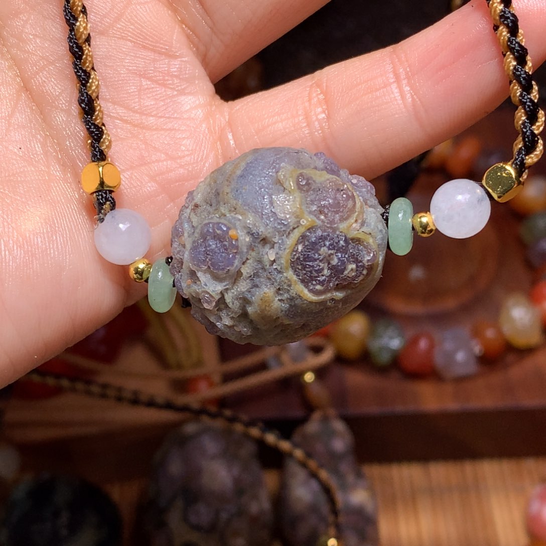 未镶嵌玛瑙/玉髓珠宝半成品