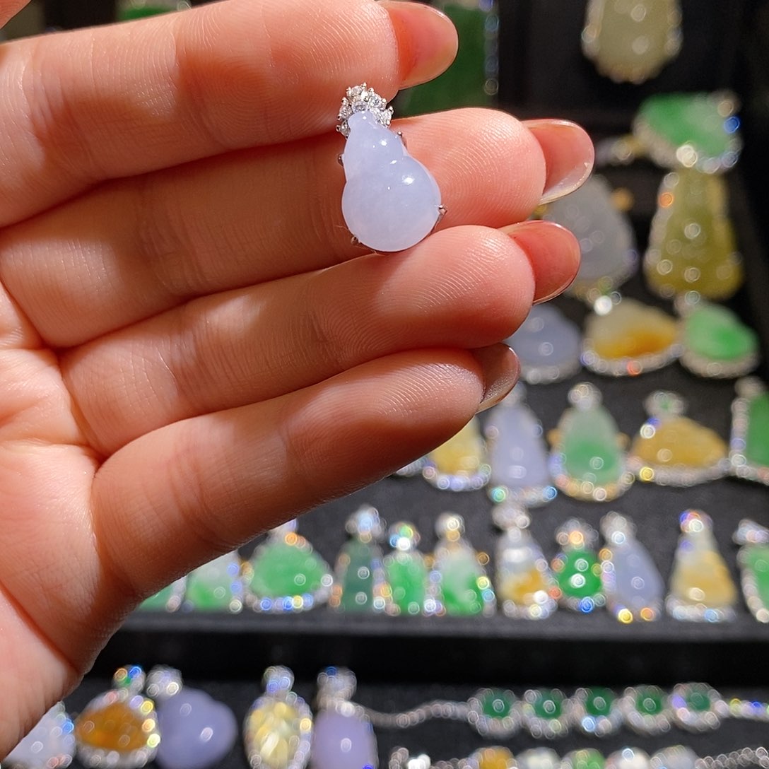 颈饰银S925镶嵌翡翠天然翡翠