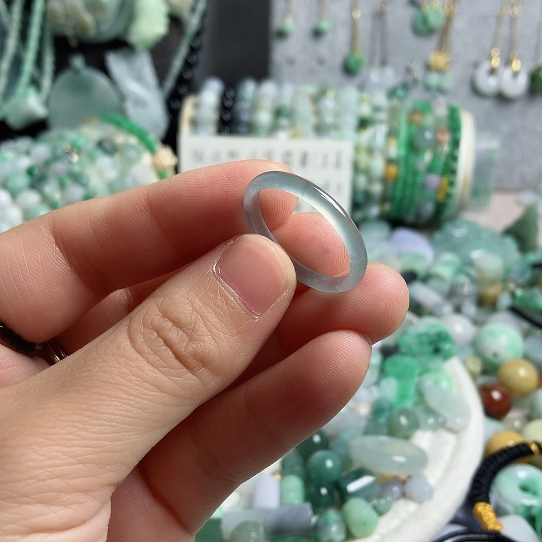 翡翠颈饰未镶嵌内径卡20