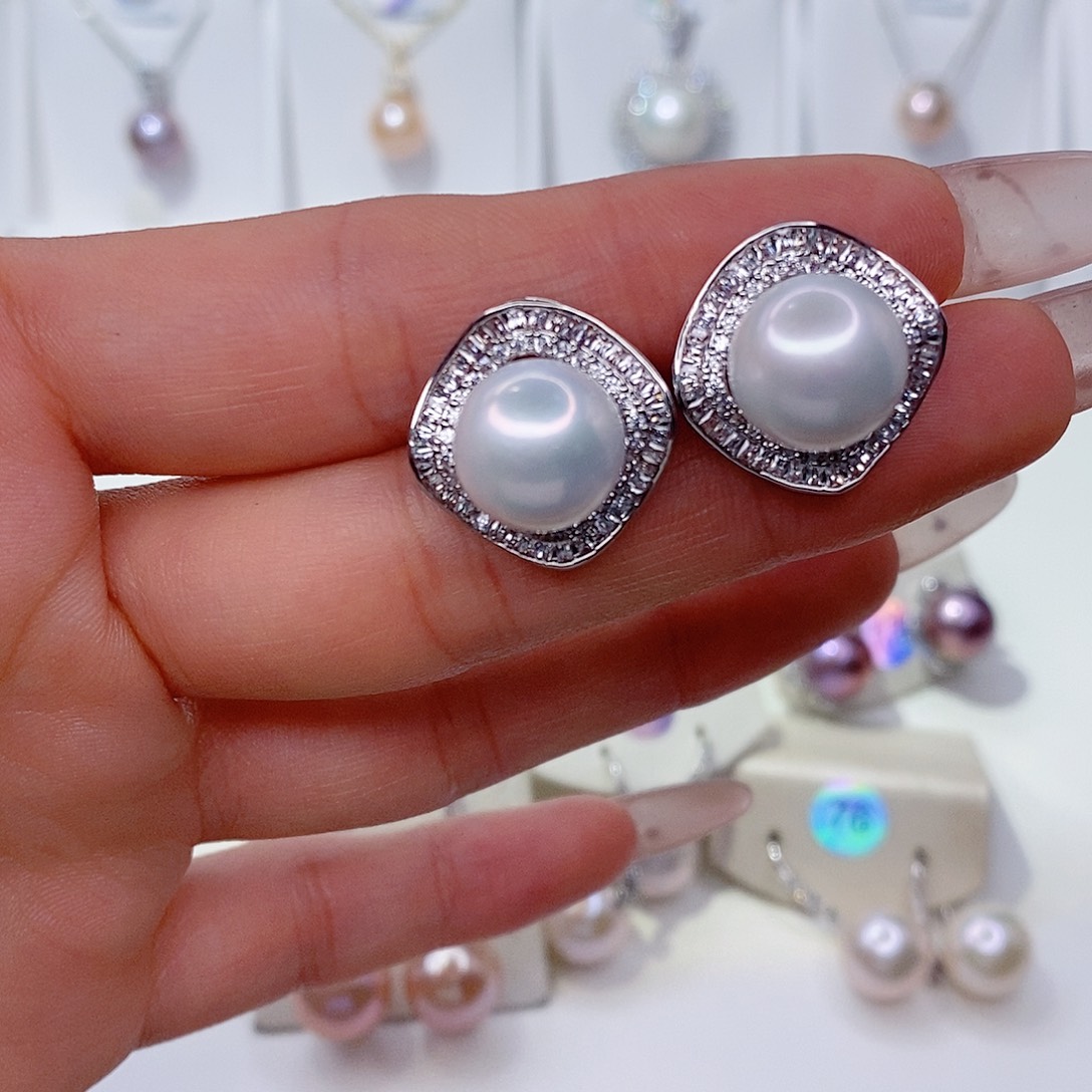 耳饰未镶嵌淡水珍珠