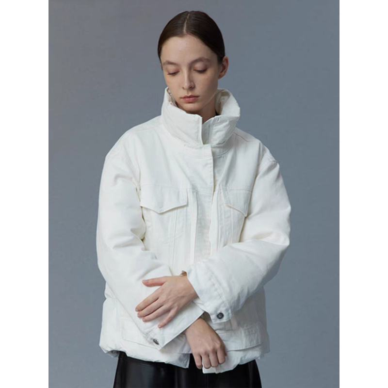 百家白鸭绒气质款立领牛仔拼接短款羽绒服0812