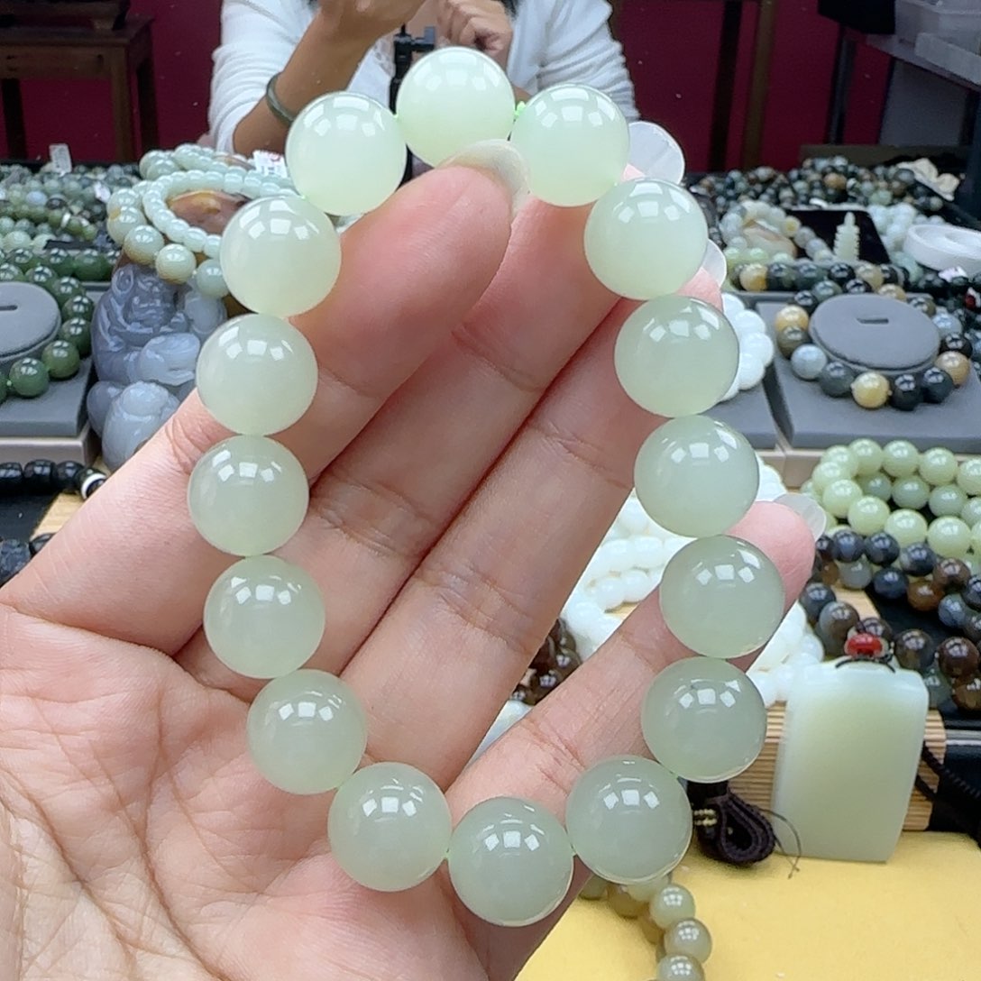 和田玉手链未镶嵌