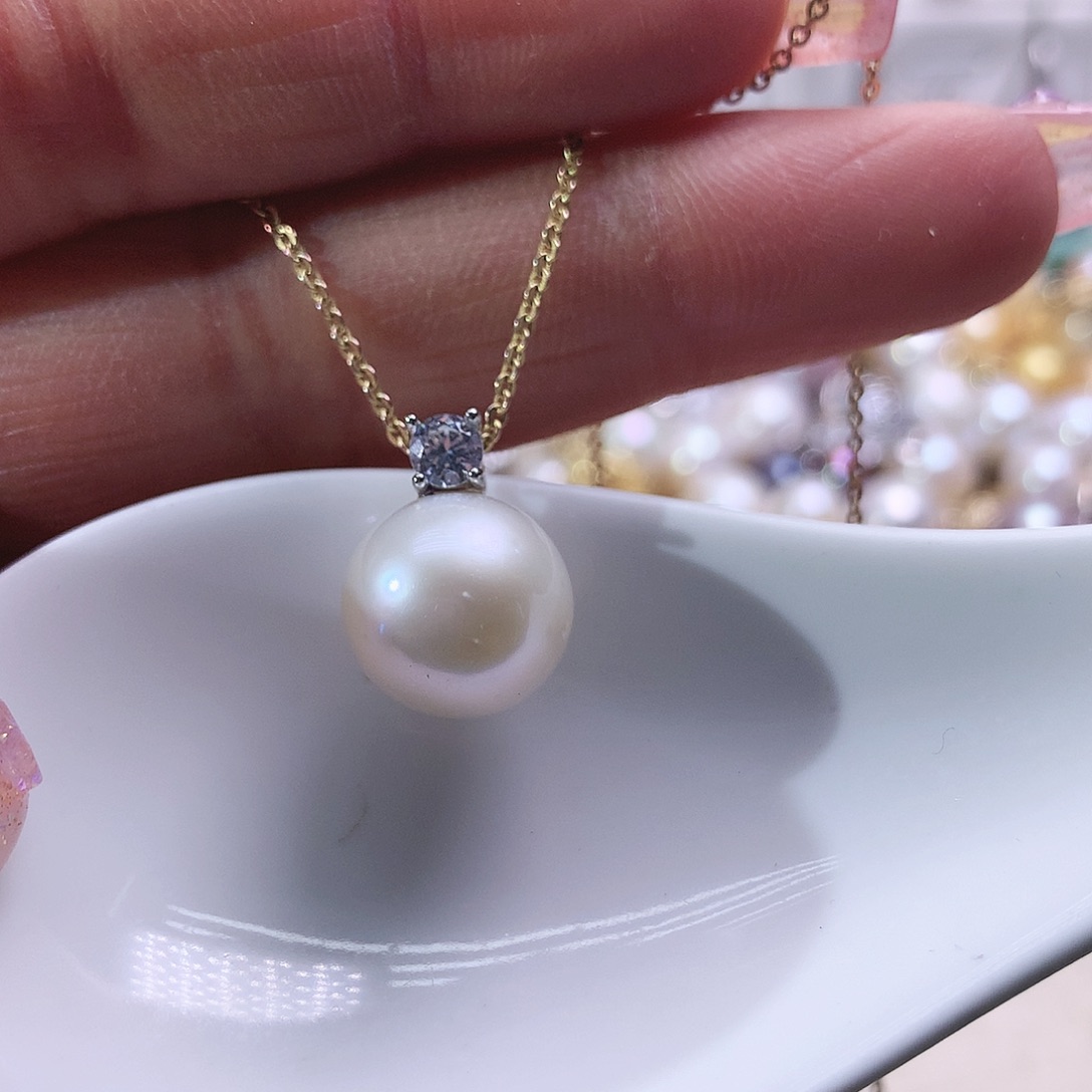 淡水珍珠吊坠(赠链)合金