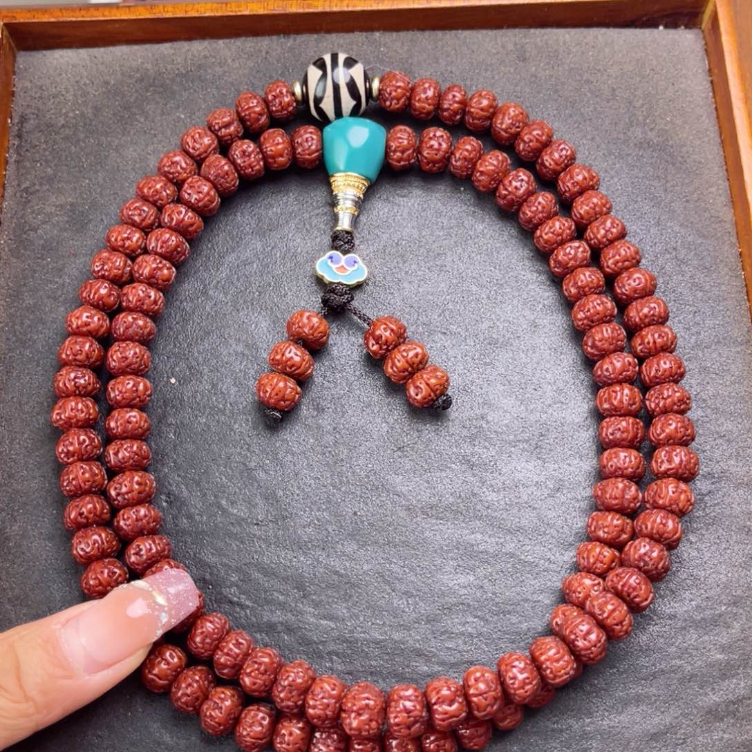 金刚菩提吊坠一代纯血老树王