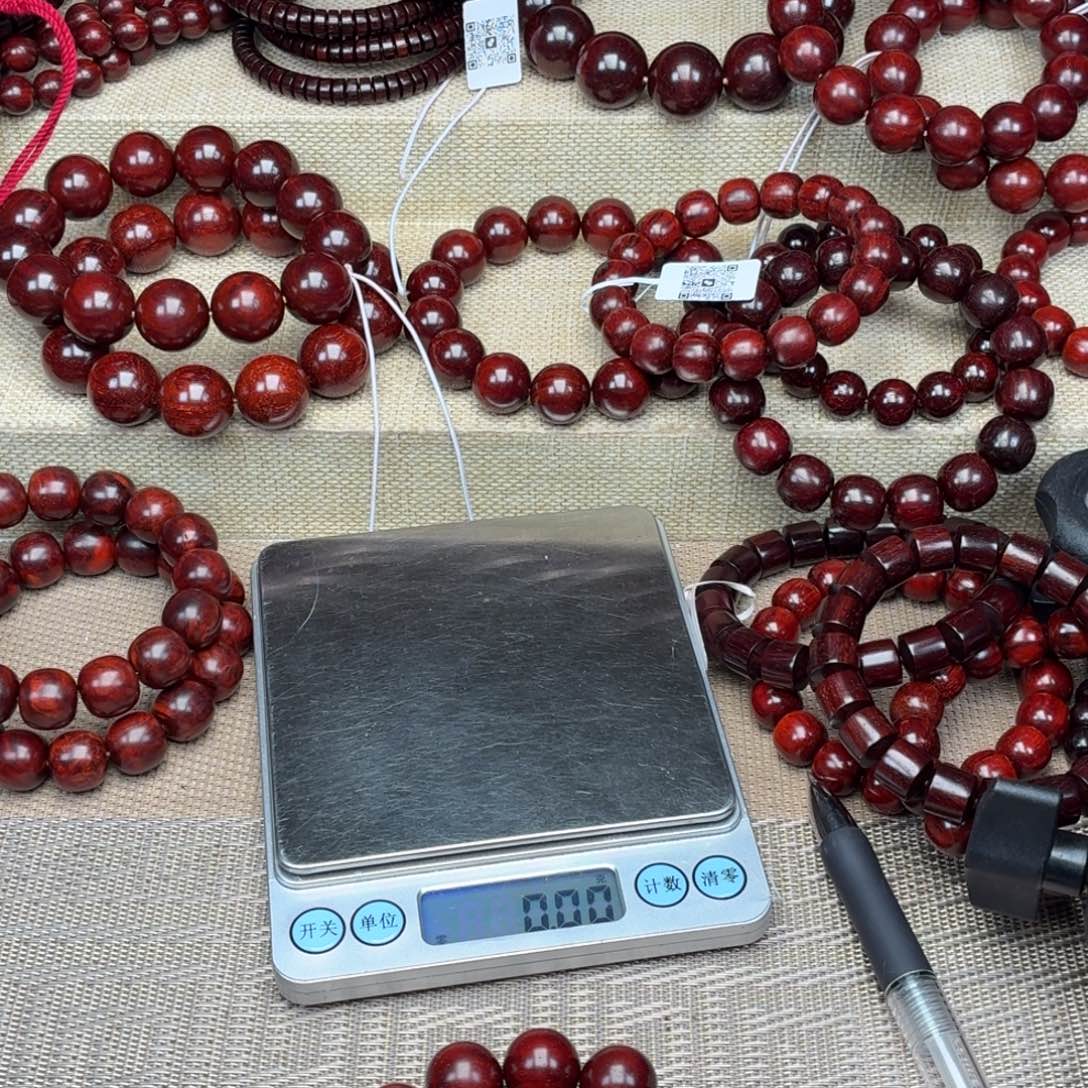 贝***亚小叶紫檀手串/手链