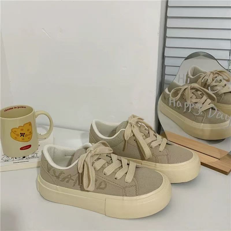 小众港风厚底板鞋学生百搭设计感小白鞋2025新款-3188