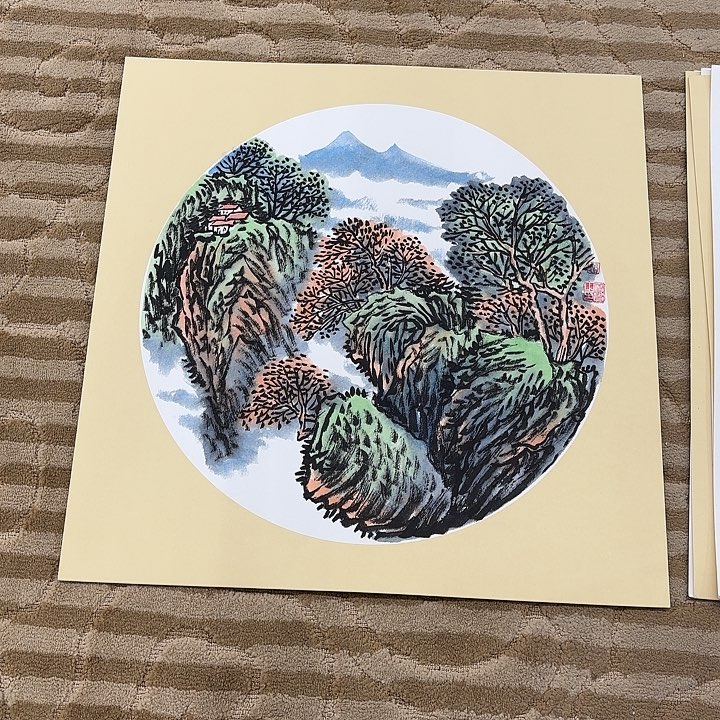 国画花鸟的翅膀是由两50.50