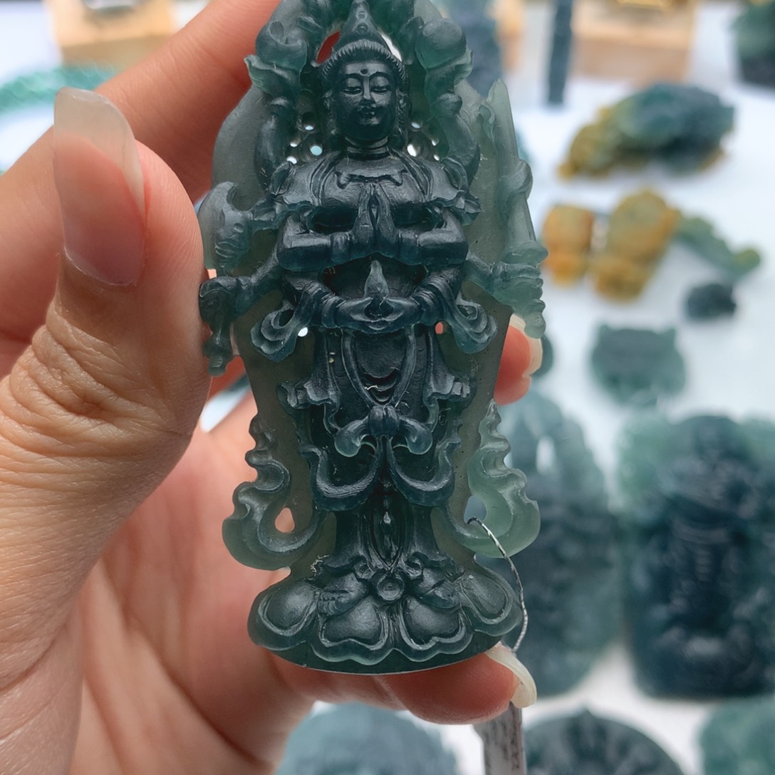 归***南定制翡翠未镶嵌毛货不退不换