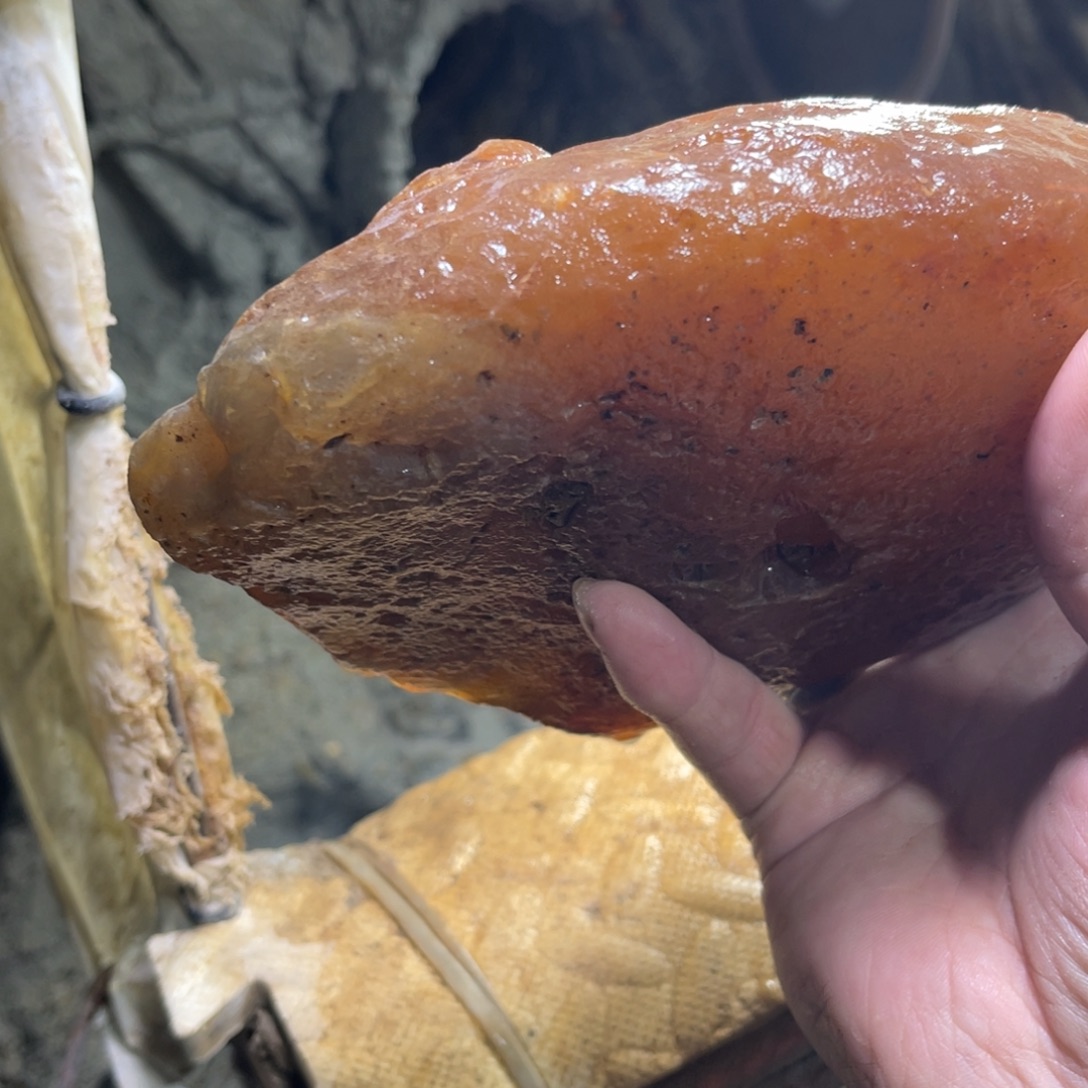 朱***砂定制玛瑙天然玛瑙手镯原石