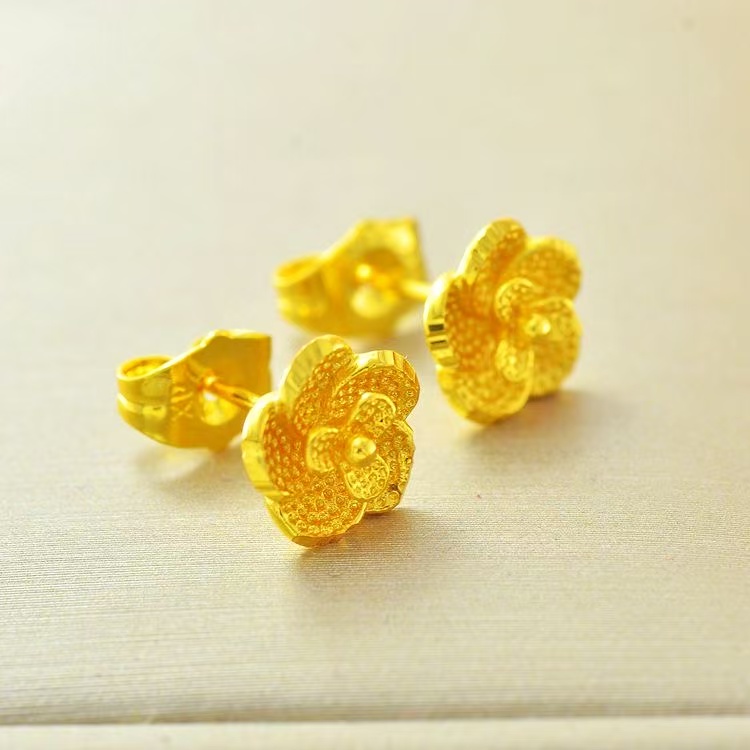 【苏苏严选】高端大气百搭合金莲花耳钉 sh91017