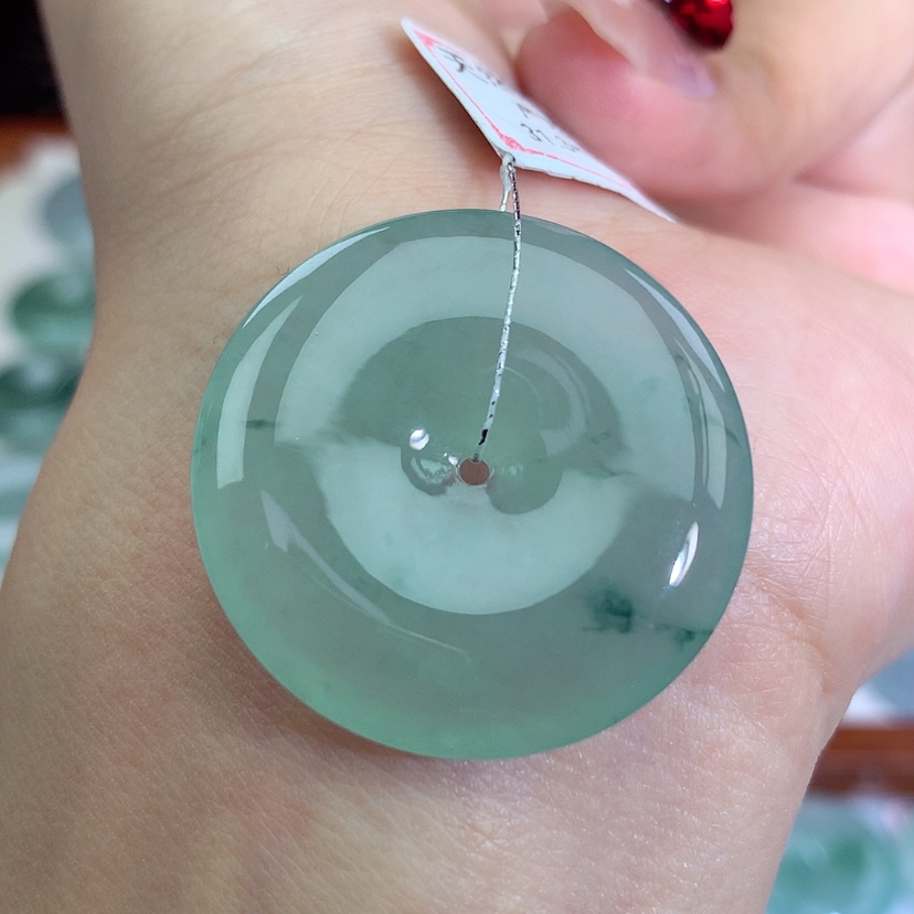 【闪购商品】翡翠吊坠(不含链)未镶嵌