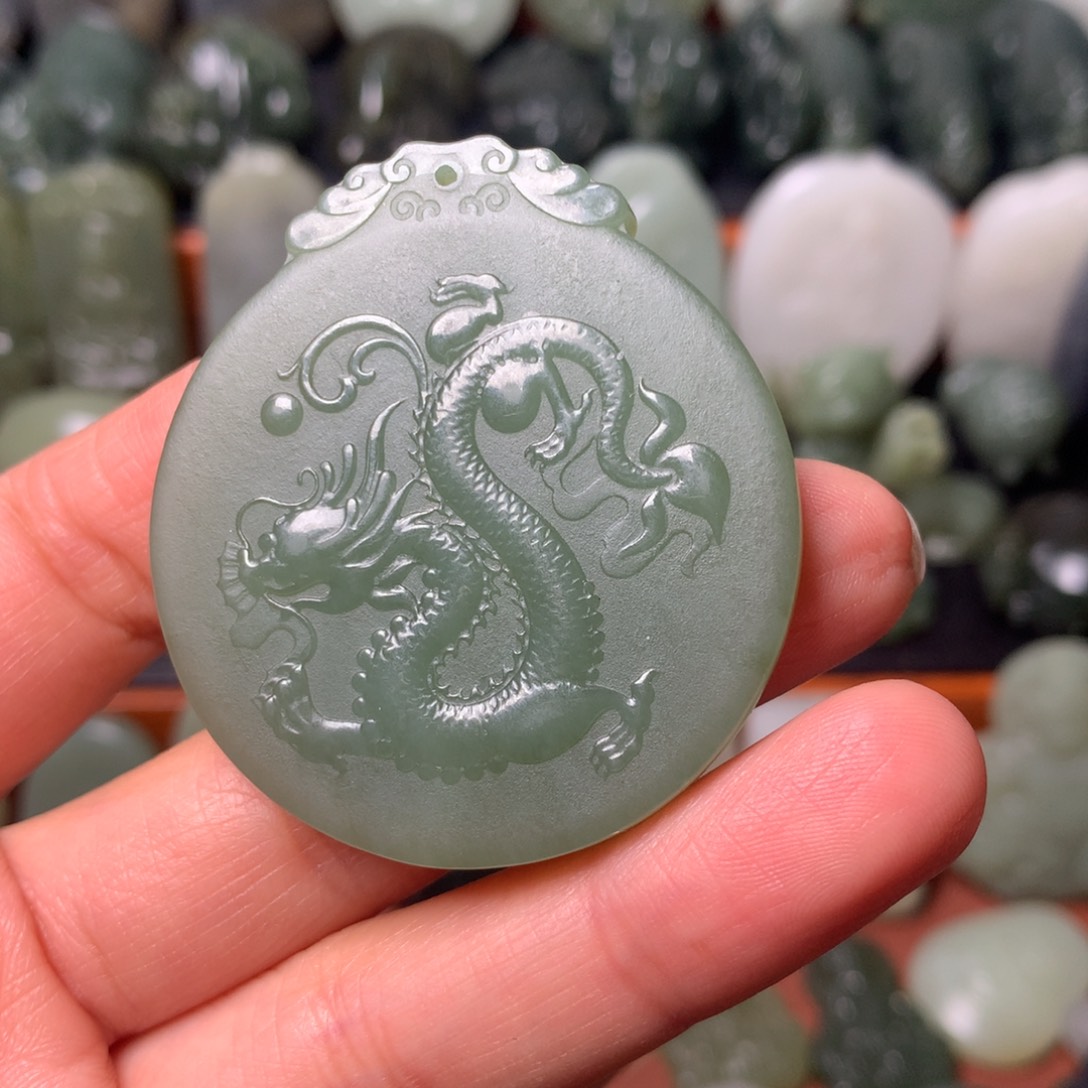 和田玉颈饰未镶嵌挂件46