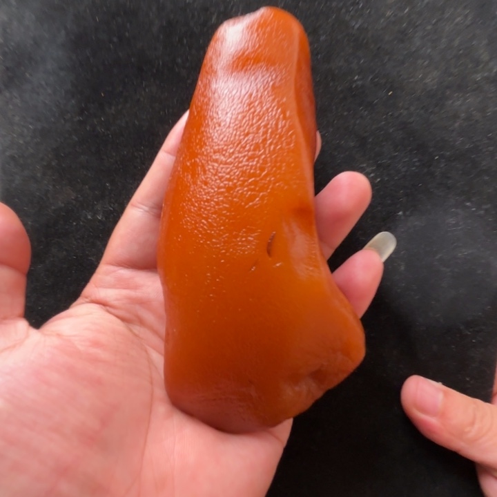 未镶嵌蜜蜡珠宝奇石