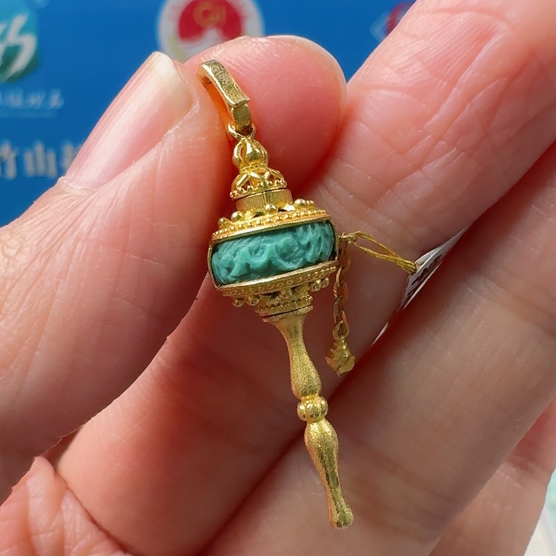 绿松石珠宝奇石18K金镶嵌