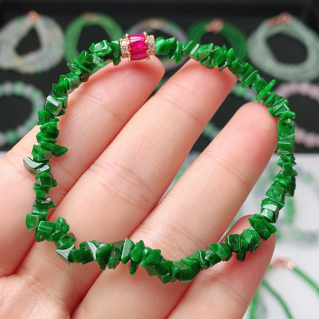 翡翠未镶嵌手链翡翠