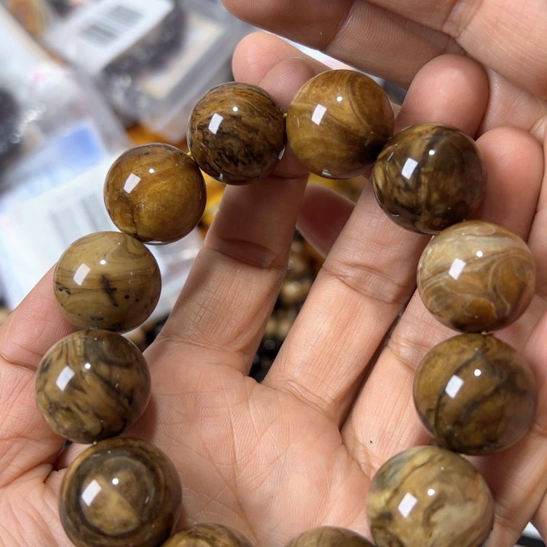 琥珀珠宝奇石未镶嵌32